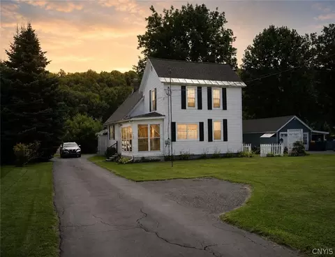 133 Elm St, Whitestown, NY 13424