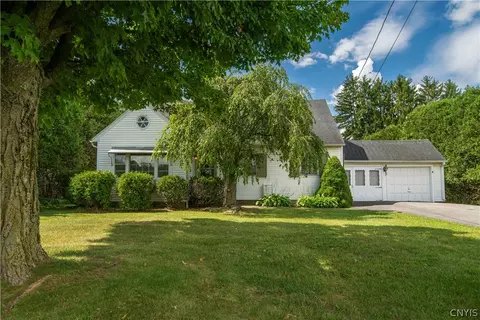 9364 Sessions Rd, New Hartford, NY 13413