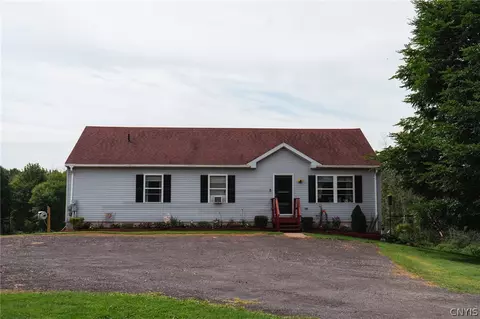 417 State Route 104a, Oswego, NY 13074
