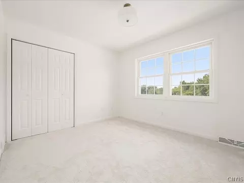 Bedroom - 1391 Middle Rd, Oneida, NY 13421 photo 5 of 7