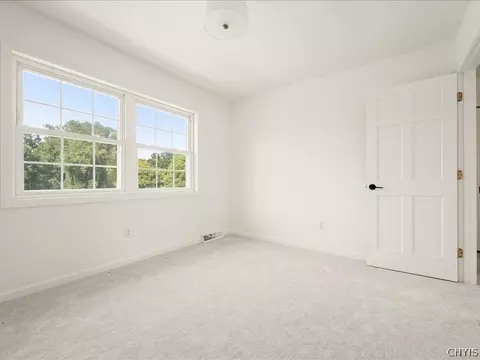 Bedroom - 1391 Middle Rd, Oneida, NY 13421 photo 6 of 7