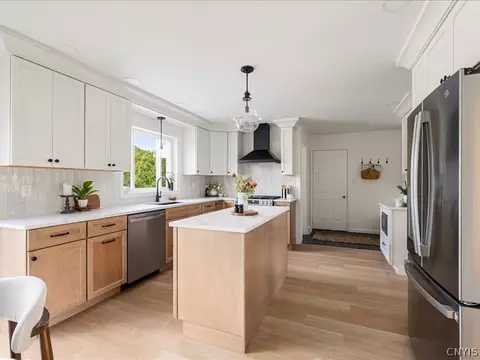 Kitchen - 1391 Middle Rd, Oneida, NY 13421 photo 1 of 6