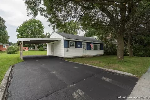 207 Eastern Blvd, Watertown, NY 13601