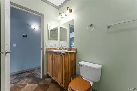 Bath - 700 Kibby Rd, Lysander, NY 13027 photo 1 of 1