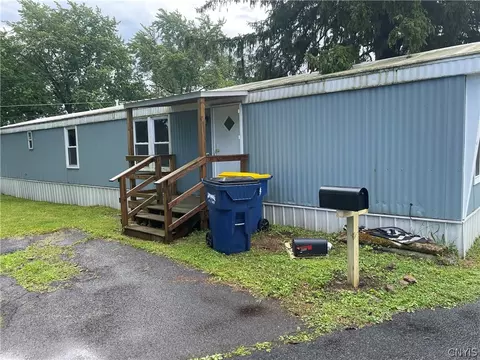 lot402 Rolling Hills Mobile Home Park Ny 5, Elbridge, NY 13060