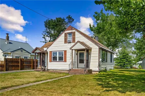 125 S Crescent Dr, Rome, NY 13440