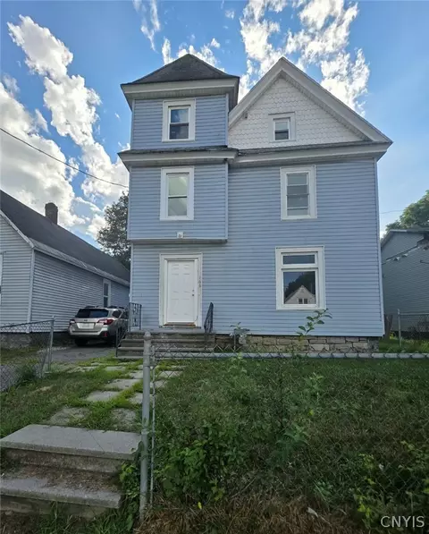 166 Hope Ave, Syracuse, NY 13205