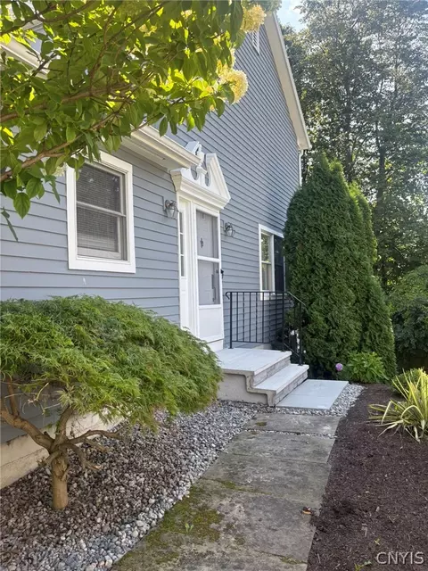 4627 Reliant Rd, Onondaga, NY 13078