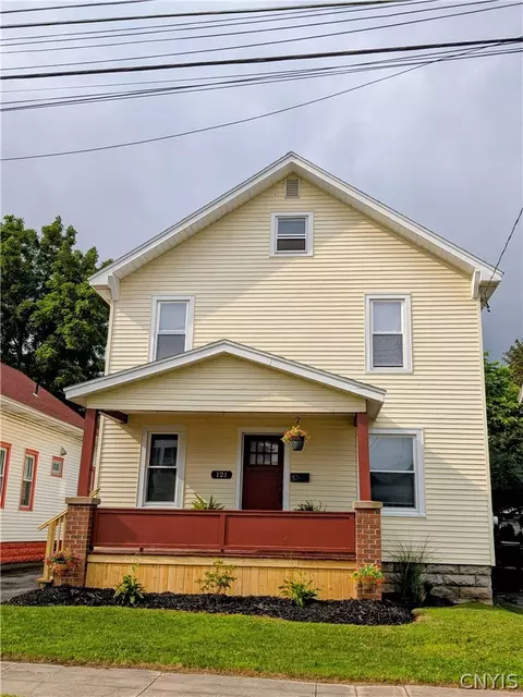 121 Lynch Ave, Utica, NY 13502