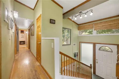 Entry Way - 5006 Woodside Rd, Fayetteville, NY 13066 photo 2 of 2