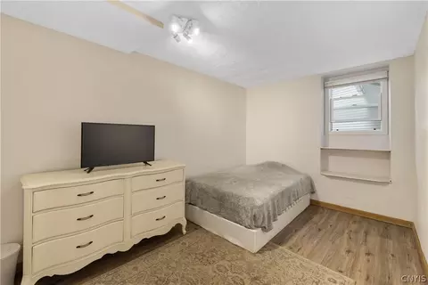 Bedroom - 5006 Woodside Rd, Fayetteville, NY 13066 photo 4 of 4