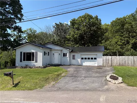 915 Mottville Rd, Skaneateles, NY 13152