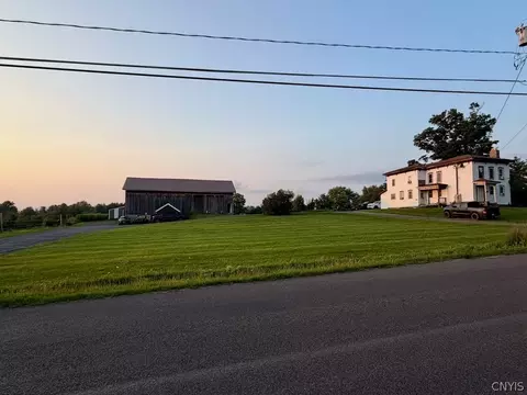 980 Middle Rd #88, Scriba, NY 13126