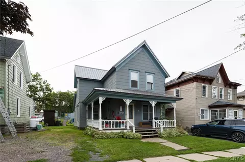 611 Mary St, Clayton, NY 13624