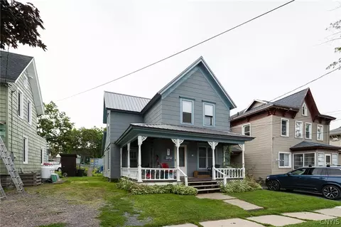 611 Mary St, Clayton, NY 13624
