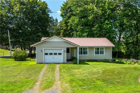 1 Burdick Mills Dr, Fulton, NY 13069