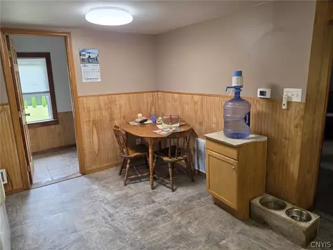 Entry Way - 8435 Shepherd Rd, Brutus, NY 13166 photo 1 of 1