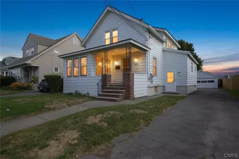 310 Willumae Dr, Syracuse, NY 13208