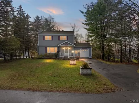 9986 Clearview, Marcy, NY 13403