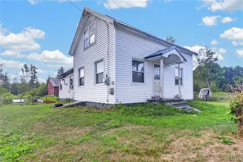 5046 Taberg Rd, Rome, NY 13440