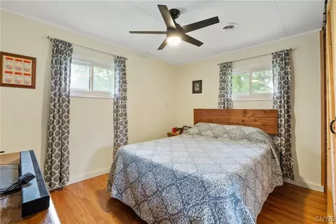 Bedroom - 46 Wexford Rd, Syracuse, NY 13214 photo 1 of 7