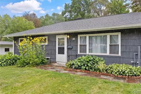 Exterior - 46 Wexford Rd, Syracuse, NY 13214 photo 1 of 5