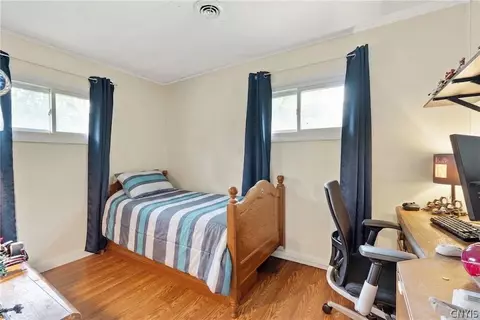 Bedroom - 46 Wexford Rd, Syracuse, NY 13214 photo 4 of 7