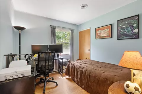 Bedroom - 46 Wexford Rd, Syracuse, NY 13214 photo 6 of 7