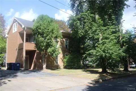 1326 Madison St, Syracuse, NY 13210