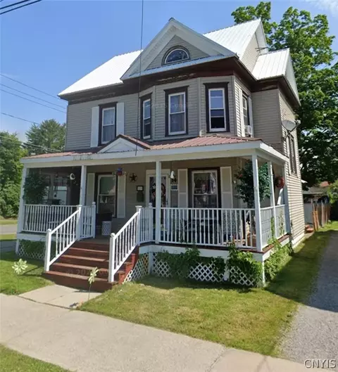 14 Slawson St, Manheim, NY 13329