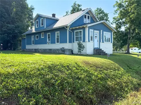 5586 Trenton Rd, Deerfield, NY 13502