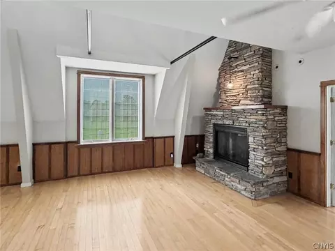 Living - 367-369 Etna Rd, Ithaca, NY 14850 photo 2 of 4