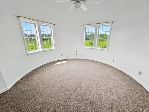 Bedroom - 367-369 Etna Rd, Ithaca, NY 14850 photo 3 of 8