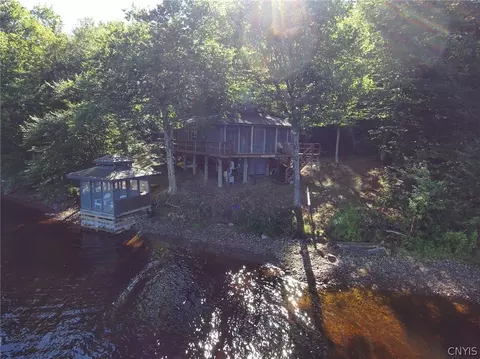 195 Wolf Creek Rd, Forestport, NY 13338
