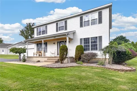 103 Ben Bar Cir, Whitestown, NY 13492