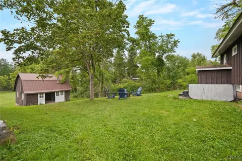 Exterior - 5231 Emhoff Rd, Fenner, NY 13037 photo 3 of 6