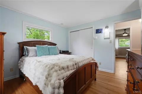 Bedroom - 5231 Emhoff Rd, Fenner, NY 13037 photo 2 of 3