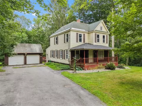 1246 Co Rt 9, Volney, NY 13069