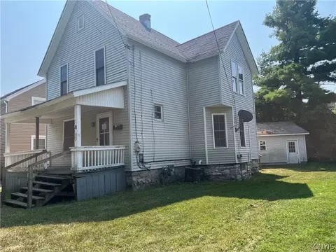 118 Francis St, Watertown, NY 13601