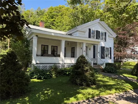 9649 Main St, Remsen, NY 13438