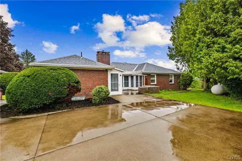 520 Joslin Hill Rd, Frankfort, NY 13340
