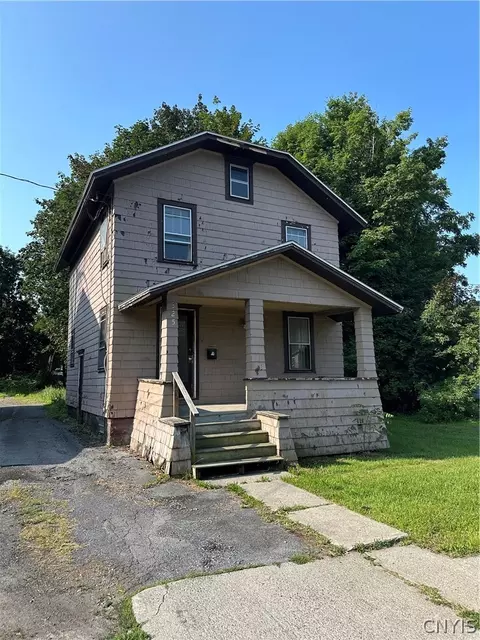 325 Stone St, Watertown, NY 13601