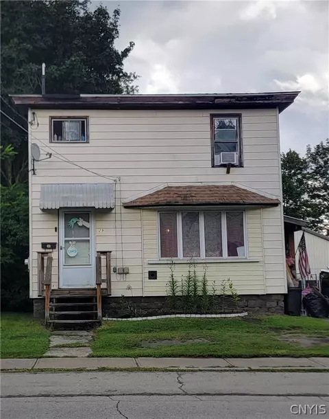29 Mechanic St, Saint Johnsville, NY 13452