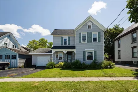 422 Pawling St, Watertown, NY 13601