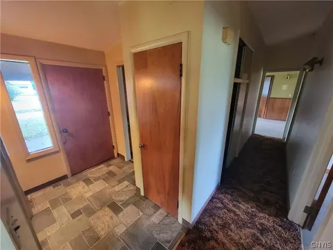 Entry Way - 7670 River Rd, Lysander, NY 13027 photo 1 of 3