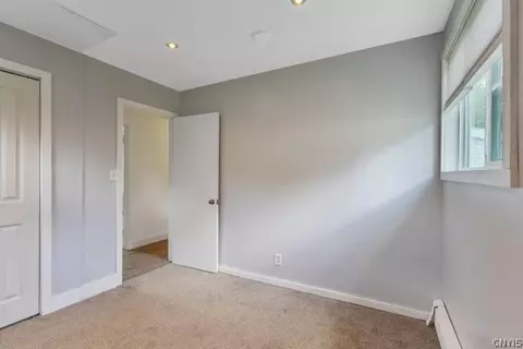 Bedroom - 8271 Hamilton Dr, Lysander, NY 13027 photo 4 of 7
