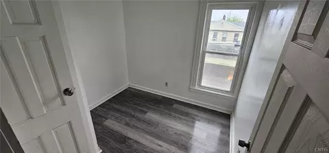 Bedroom - 100 Summit Ave, Geddes, NY 13209 photo 3 of 3
