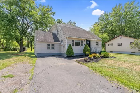 6406 Mud Mill Rd, Brewerton, NY 13029