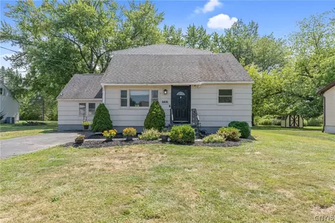 6406 Mud Mill Rd, Brewerton, NY 13029
