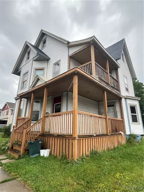 1223 West St, Utica, NY 13501